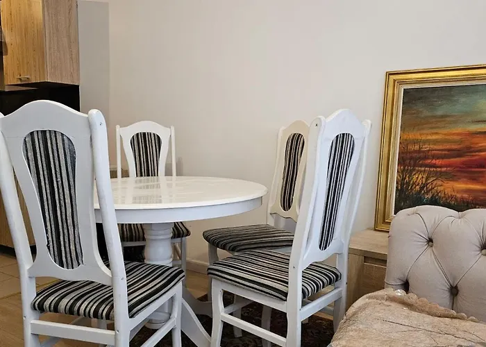 Butas Su Terasa Kauno Centre Pirmame Aukste Clinic Daire